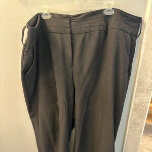 Layne Bryant 24- Black Capris